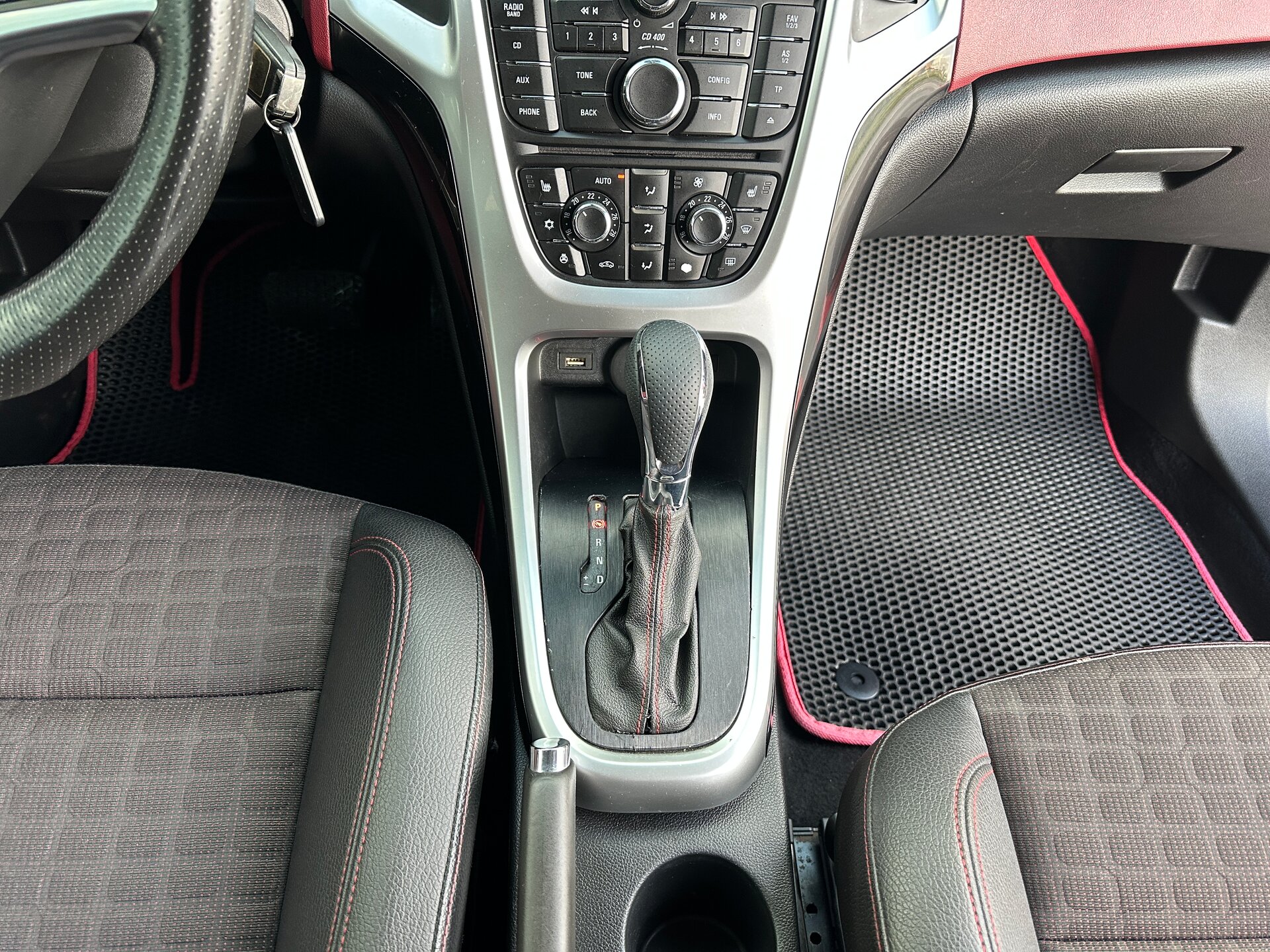 Opel Astra, J Рестайлинг 2014