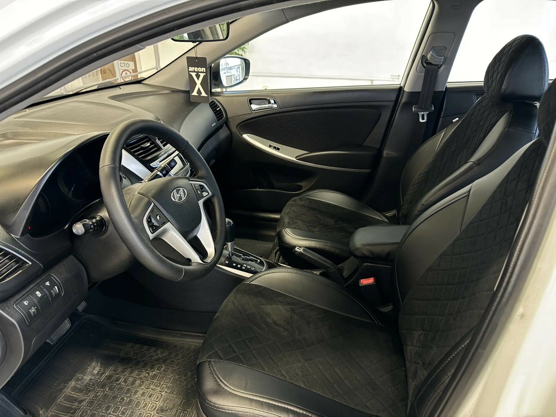 Hyundai Solaris, I 2014