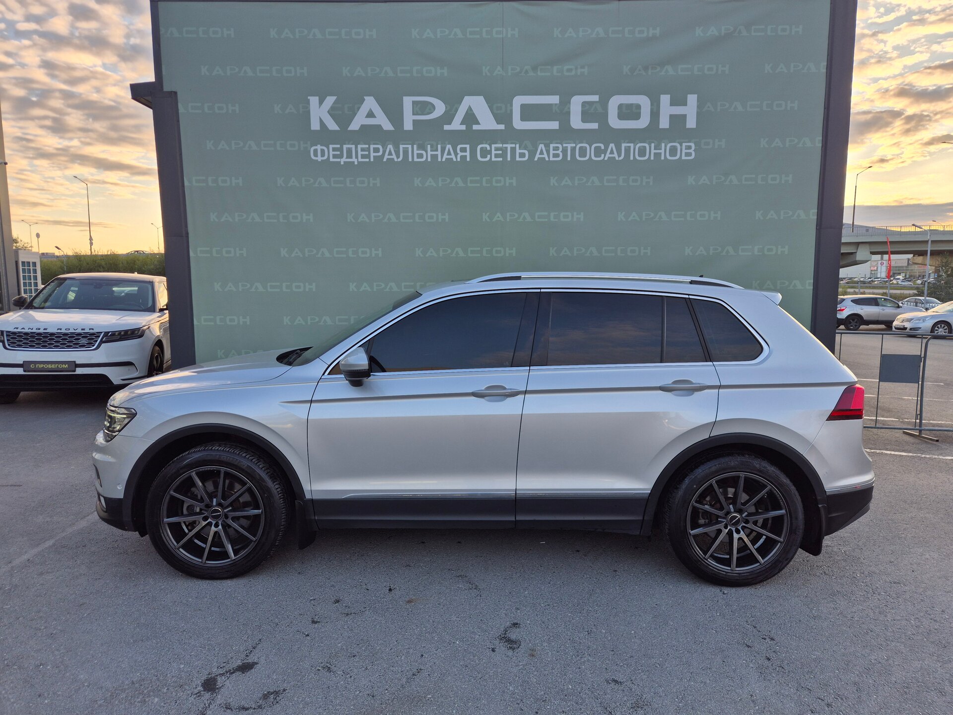 Volkswagen Tiguan, II 2017