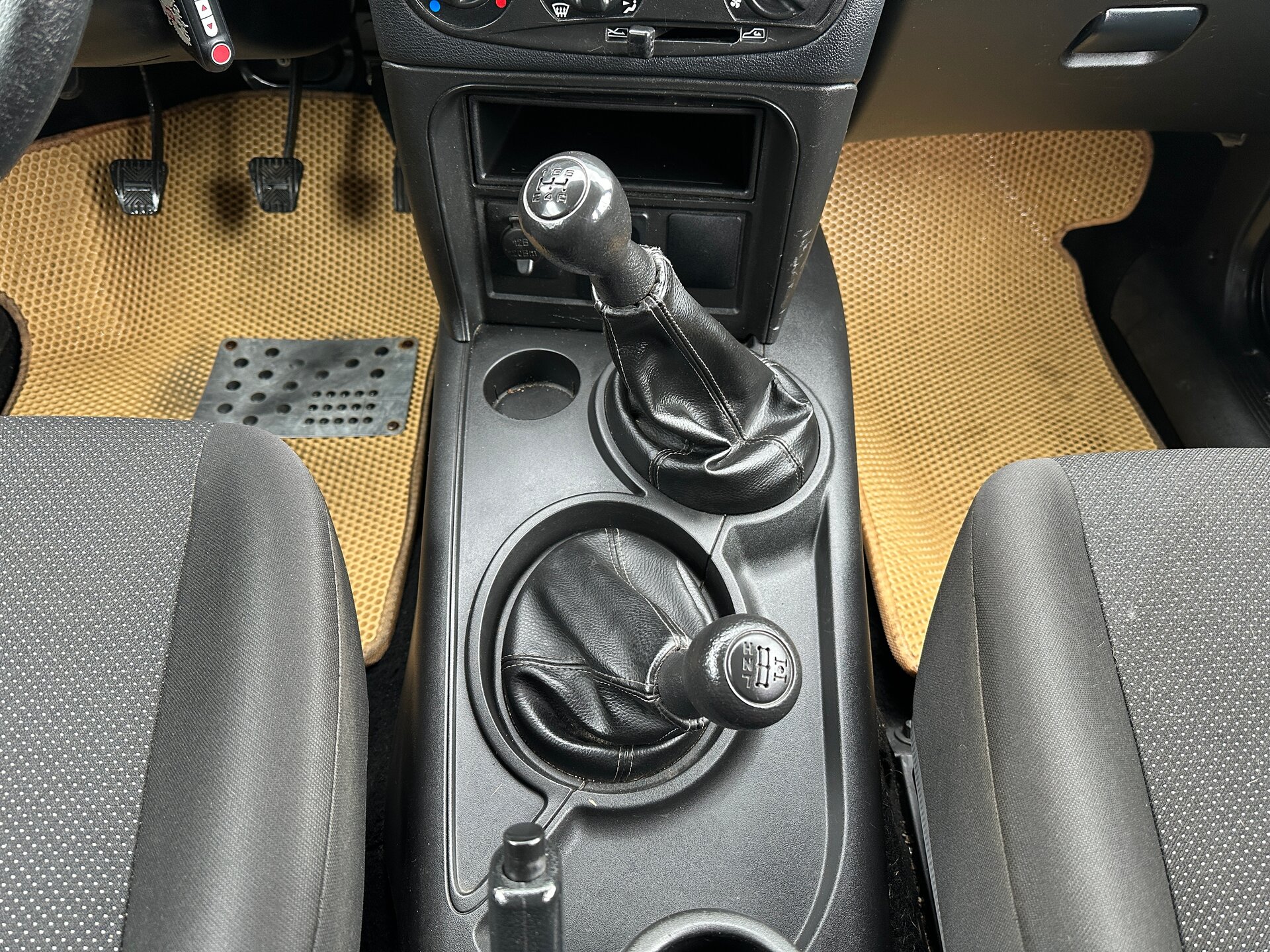 Lada (ВАЗ) Niva Travel, I 2024