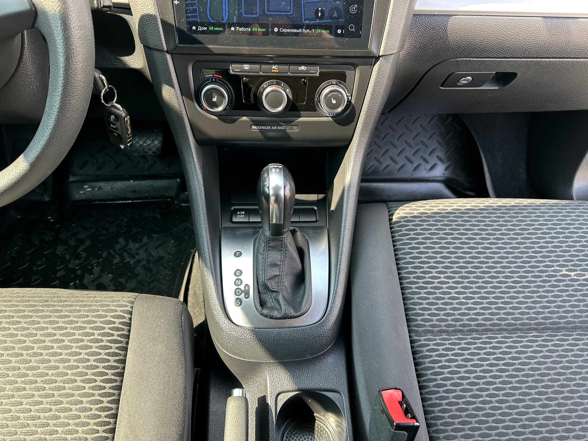 Volkswagen Golf, VI 2011