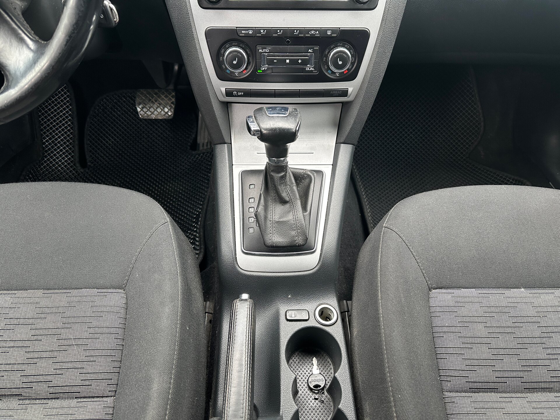 Skoda Octavia, II (A5) Рестайлинг 2011
