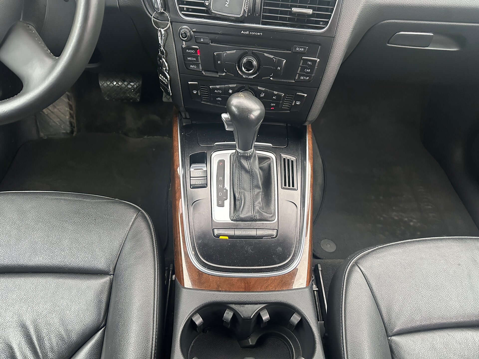 Audi Q5, I (8R) 2010