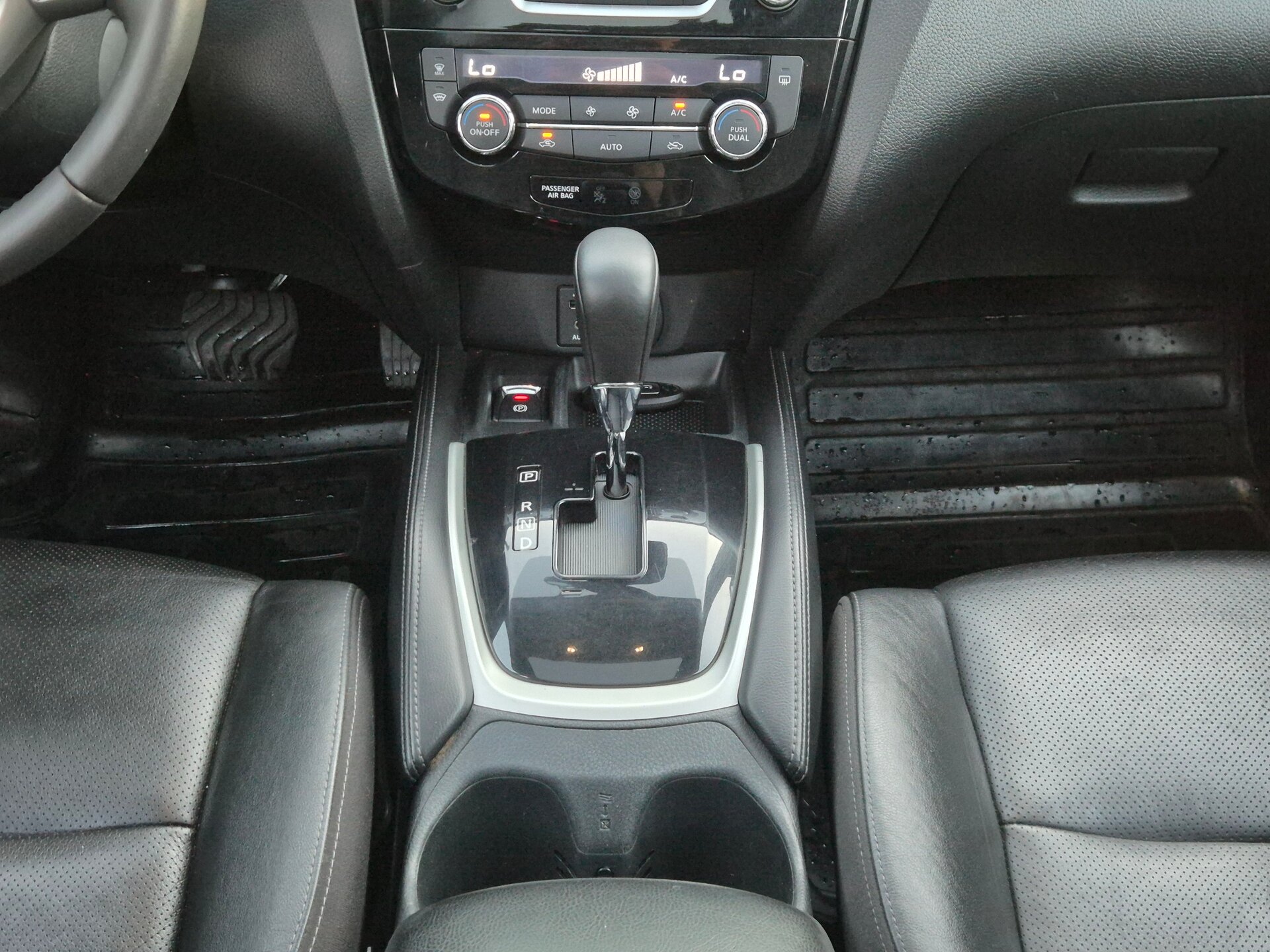 Nissan X-Trail, III 2015