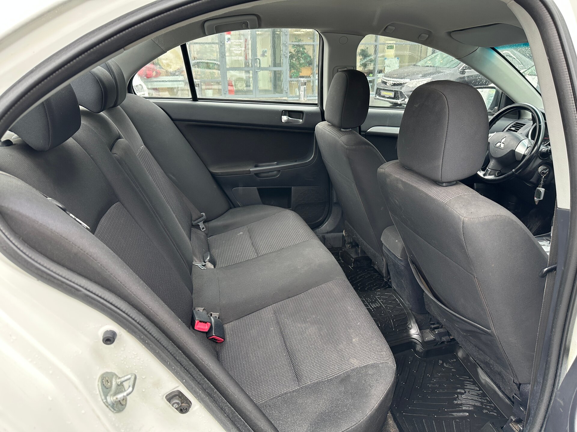 Mitsubishi Lancer, X 2010