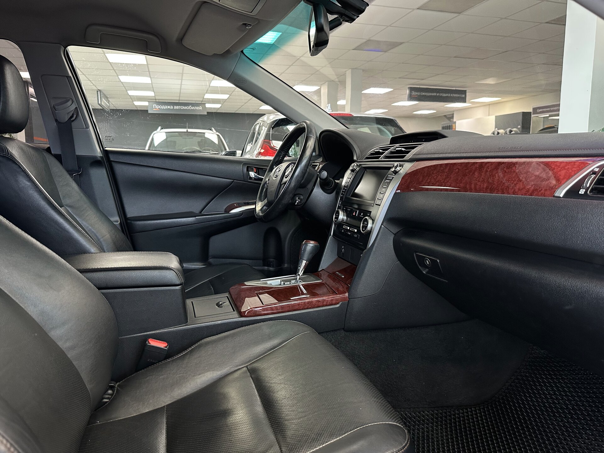 Toyota Camry, VII (XV50) 2013
