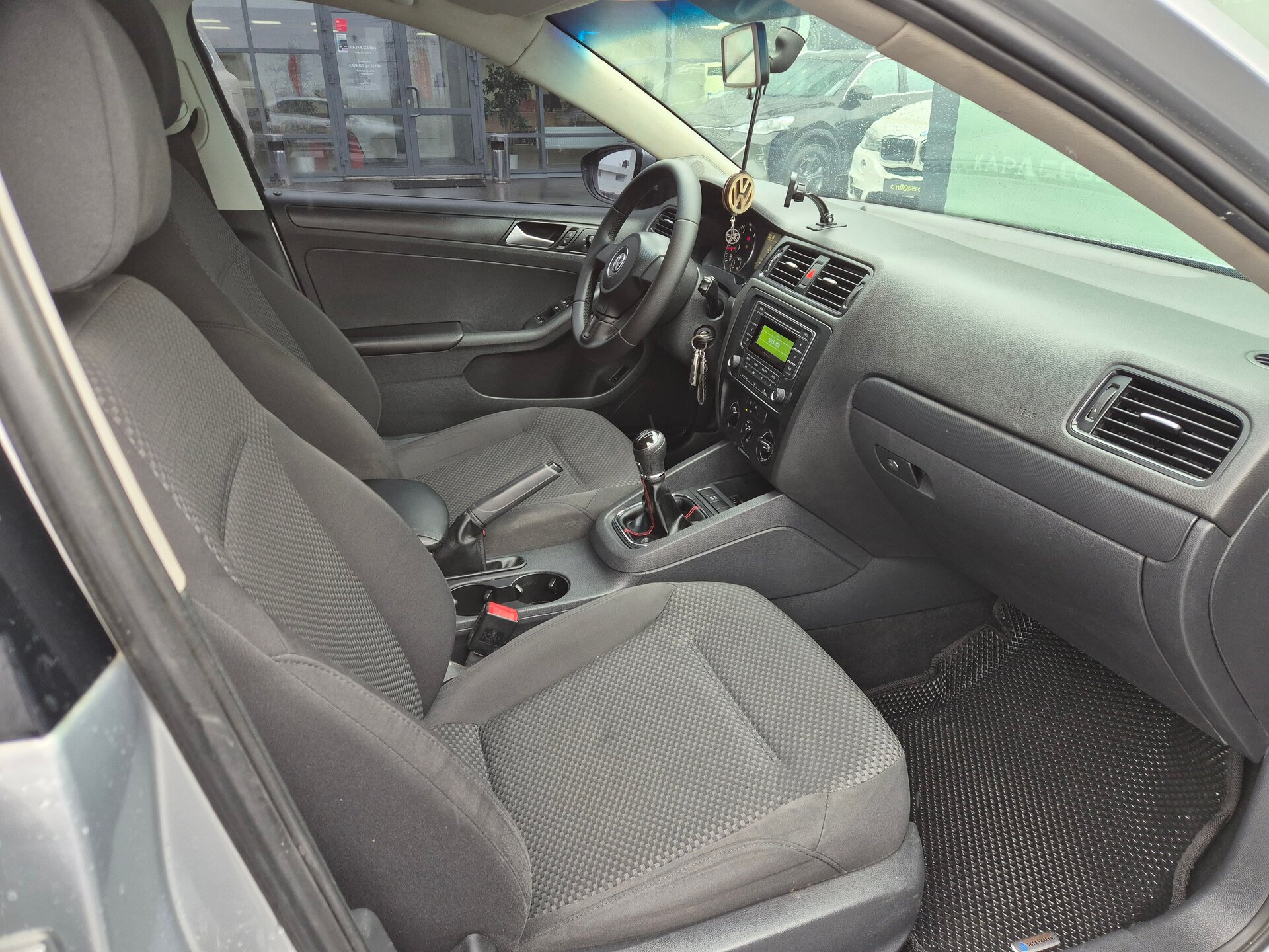 Volkswagen Jetta, VI 2013