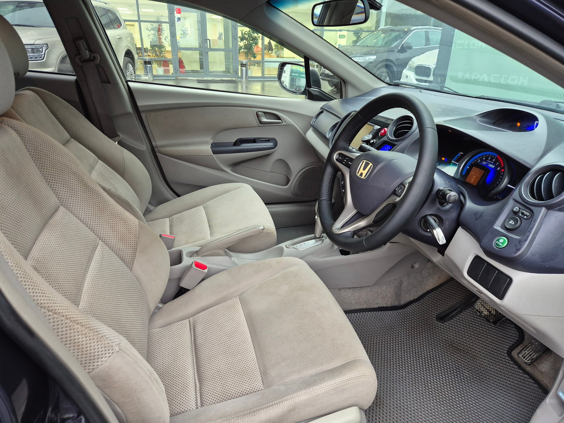 Honda Insight, II 2009