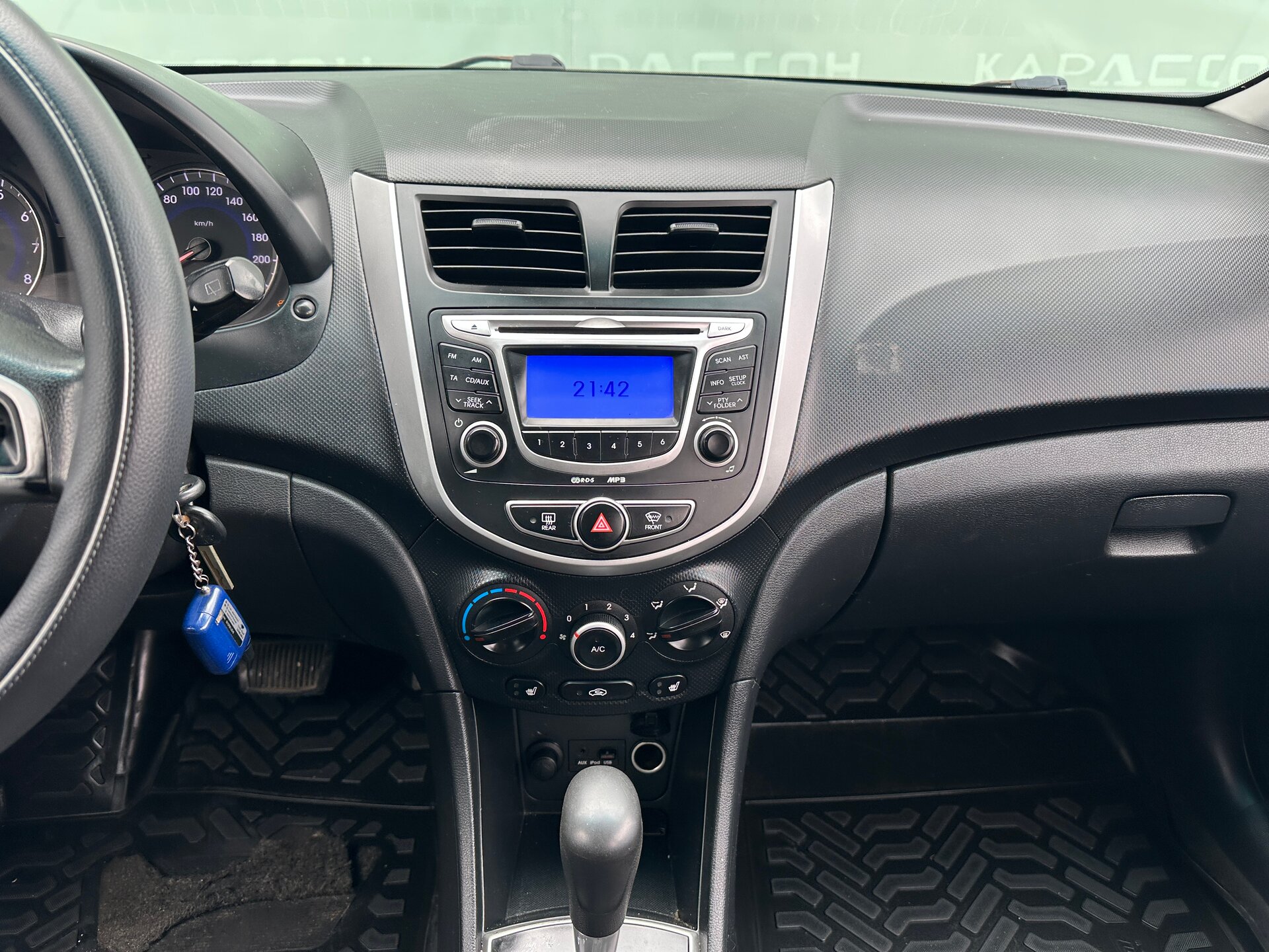 Hyundai Solaris, I 2012