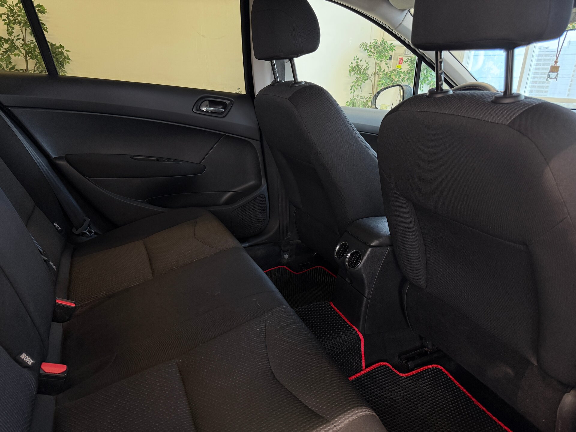 Peugeot 408, I 2013