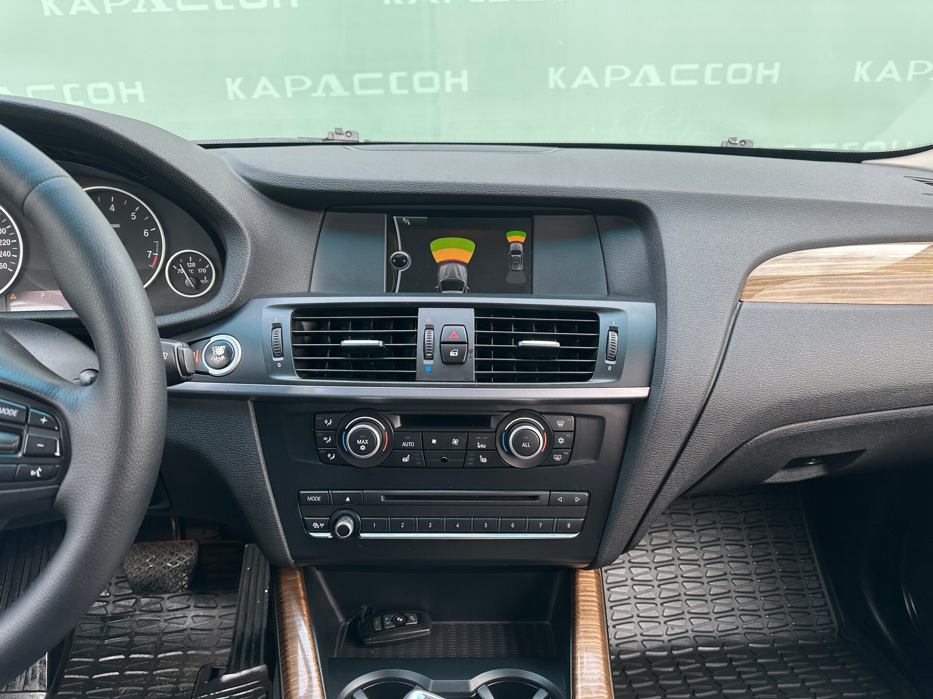 BMW X3, II (F25) 2011