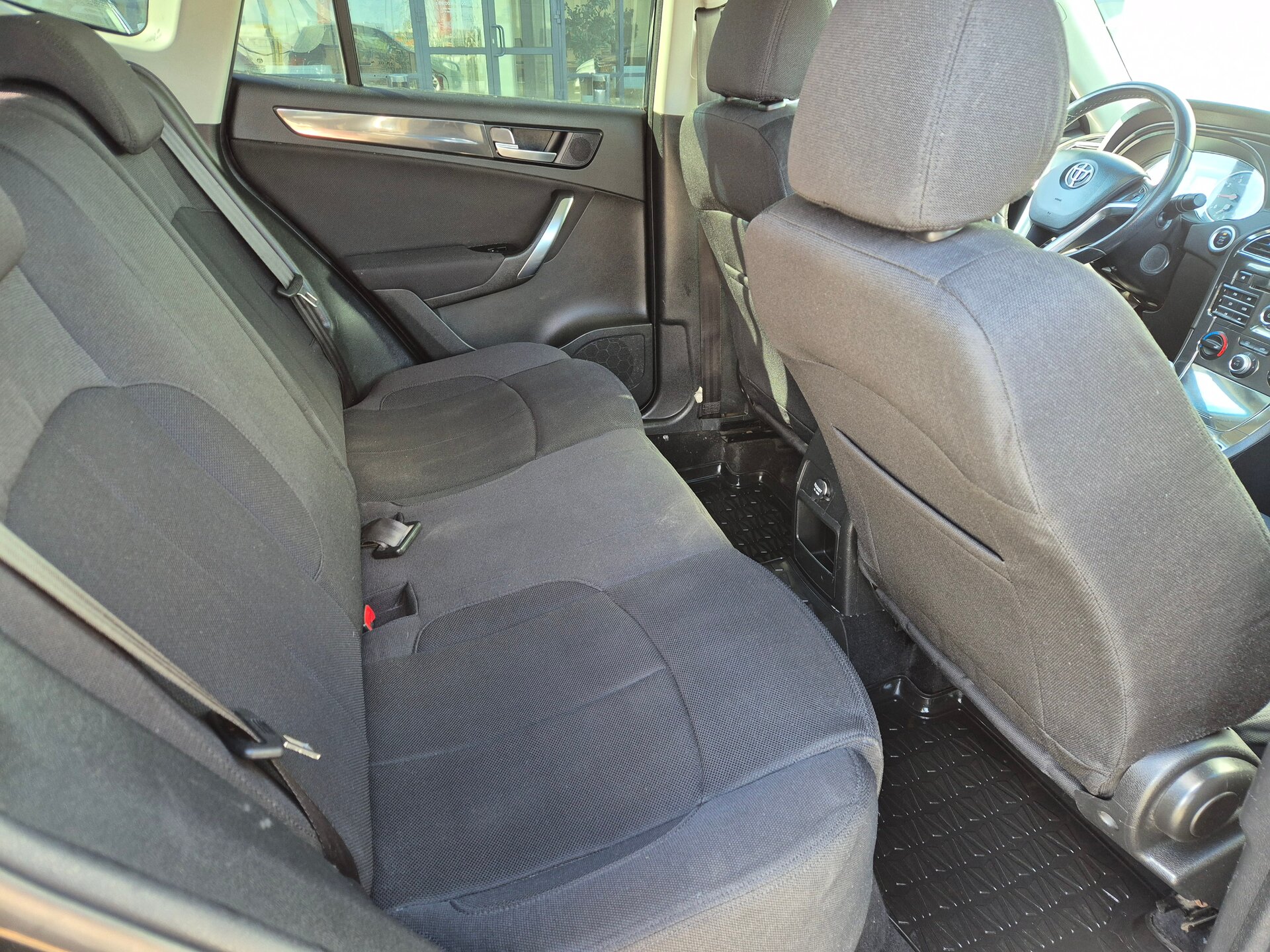 Brilliance V5, I 2015