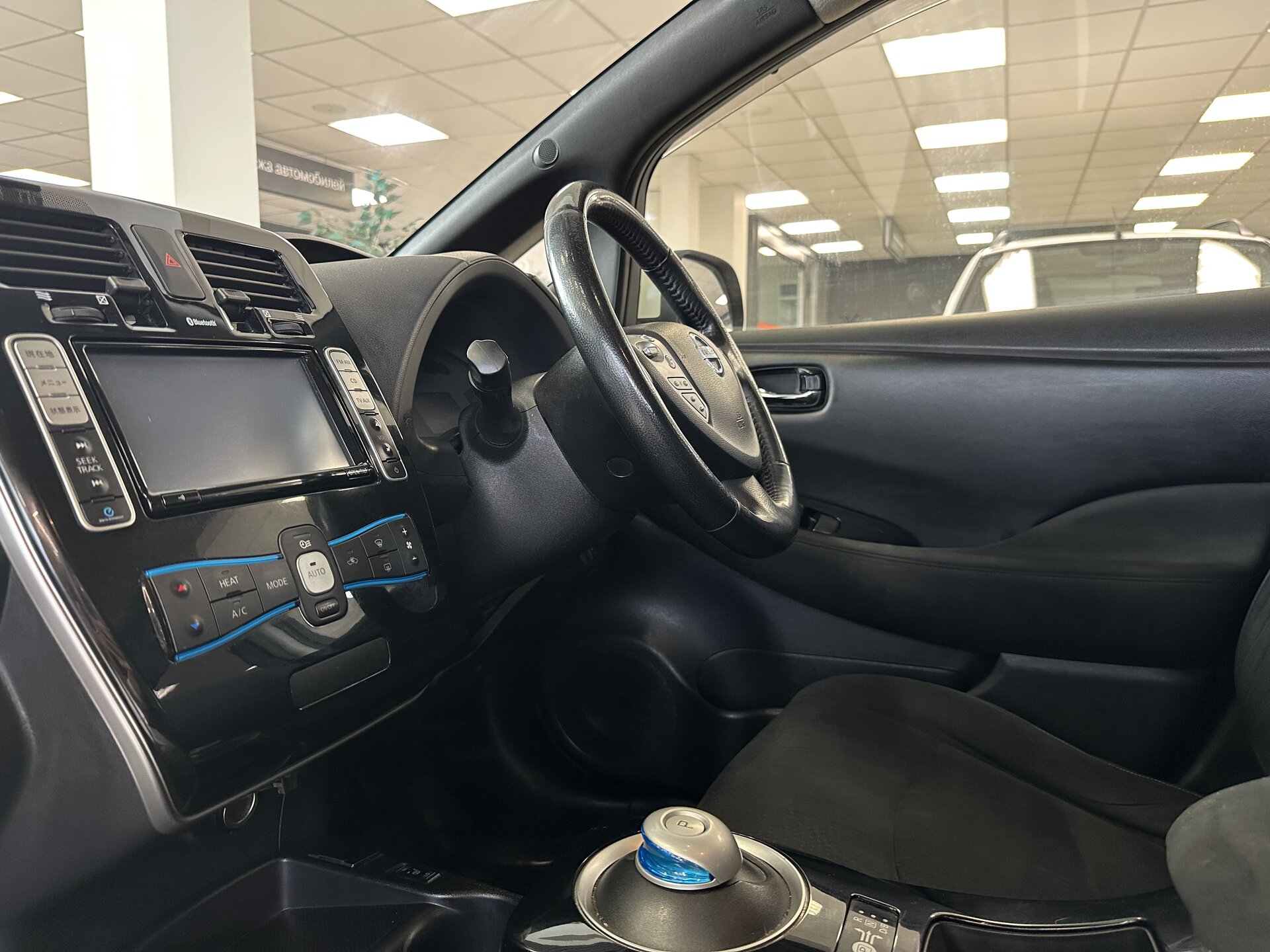 Nissan Leaf, I (ZE0/AZE0) 2012