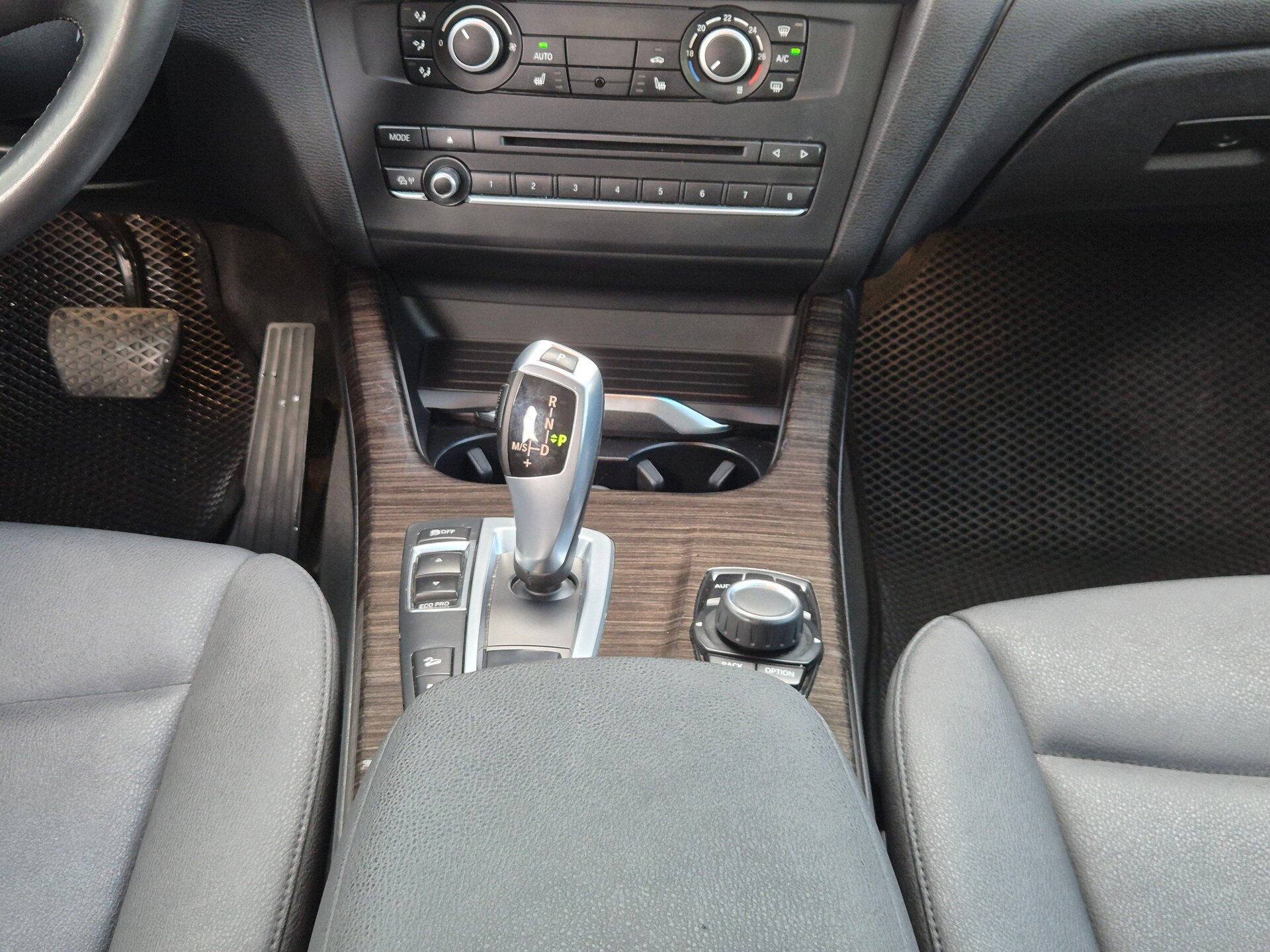 BMW X3, II (F25) Рестайлинг 2014