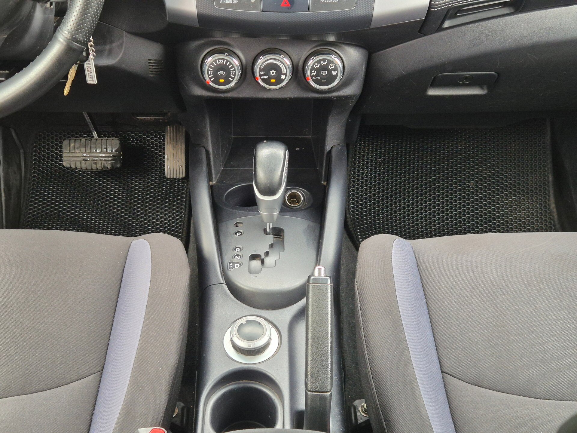 Mitsubishi Outlander, II Рестайлинг 2011