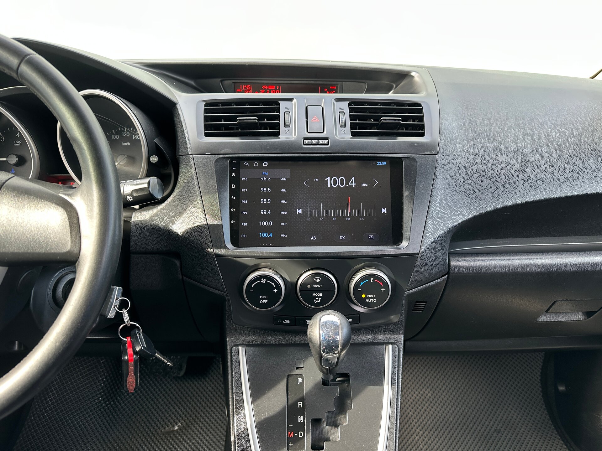 Mazda 5, II (CW) 2011