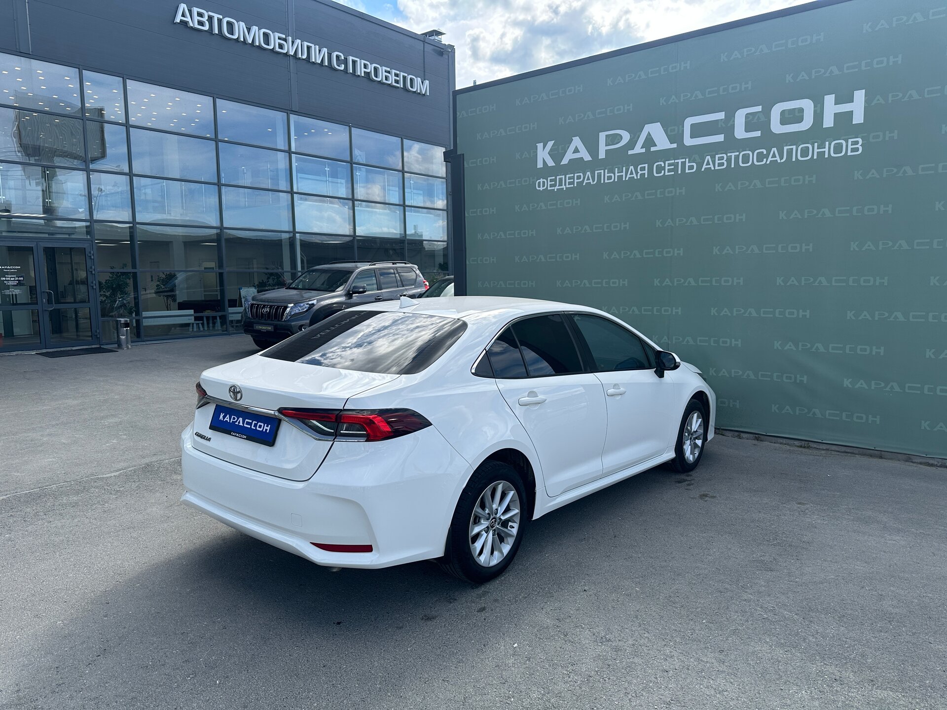 Toyota Corolla, XI (E160, E170, E180) Рестайлинг 1 2019 Toyota Corolla, XI (E160, E170, E180) Рестайлинг 1 2019