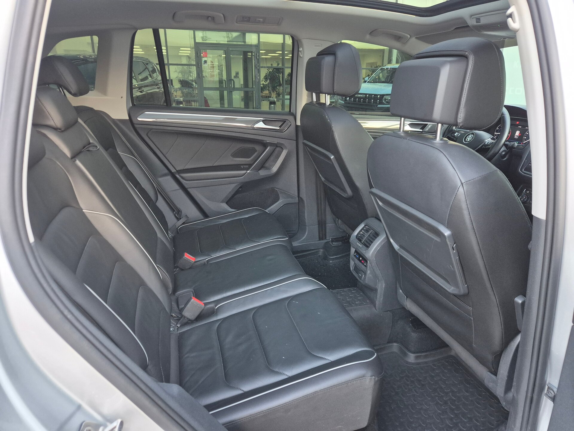 Volkswagen Tiguan, II 2017
