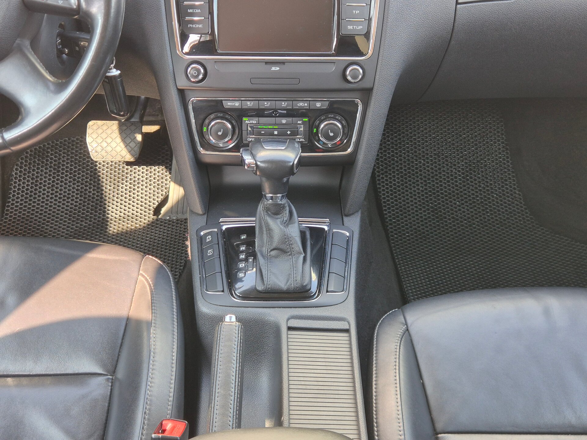 Skoda Superb, II 2012