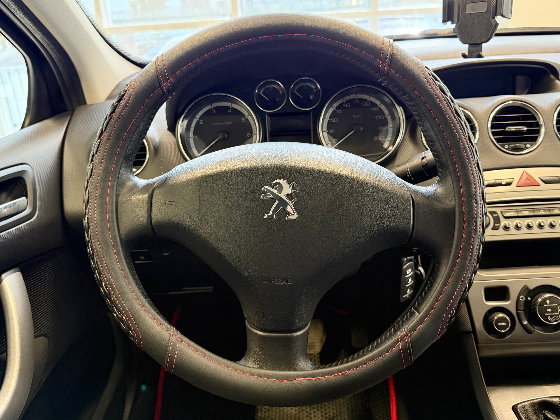 Peugeot 408, I 2013