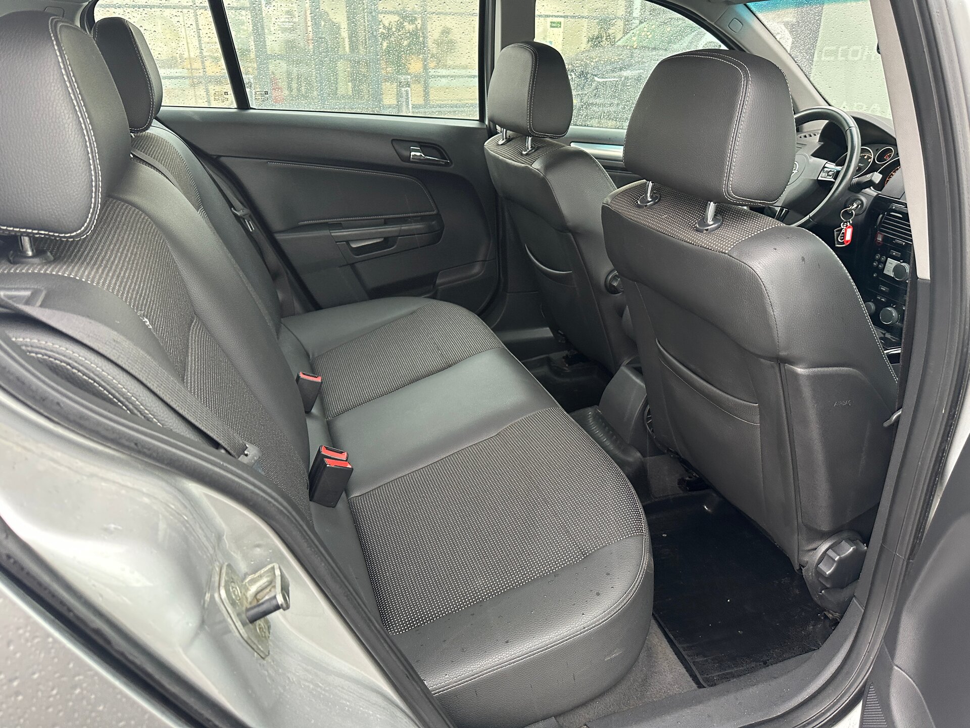 Opel Astra, H Рестайлинг 2012