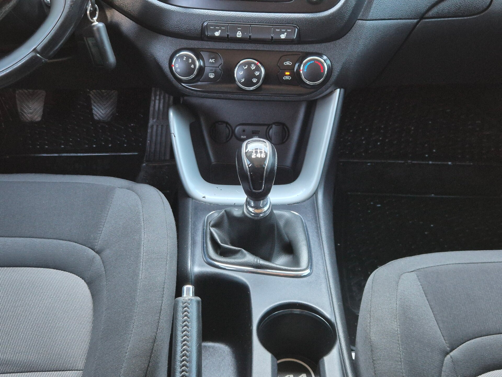 Kia Ceed, II 2012