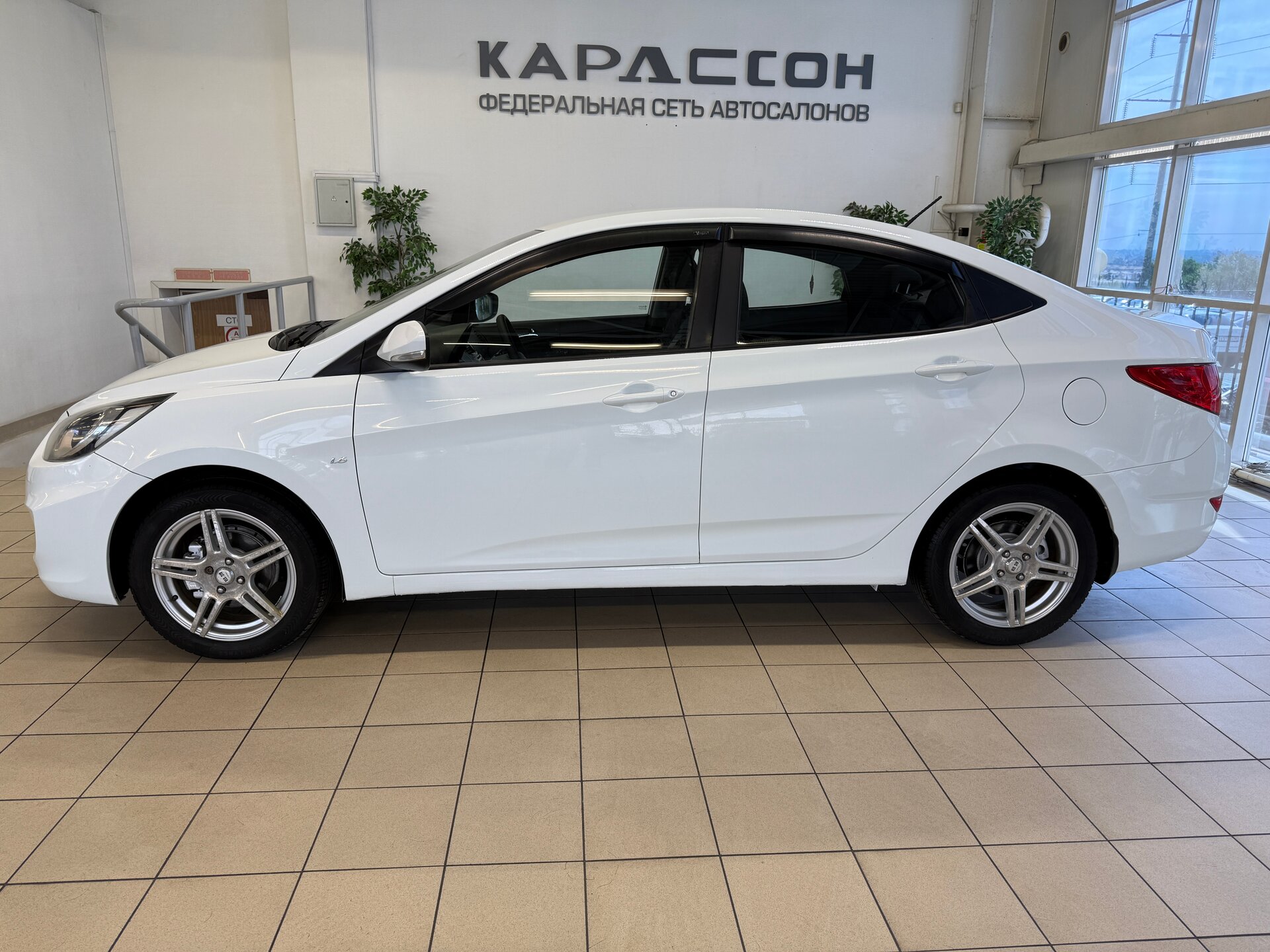 Hyundai Solaris, I 2011