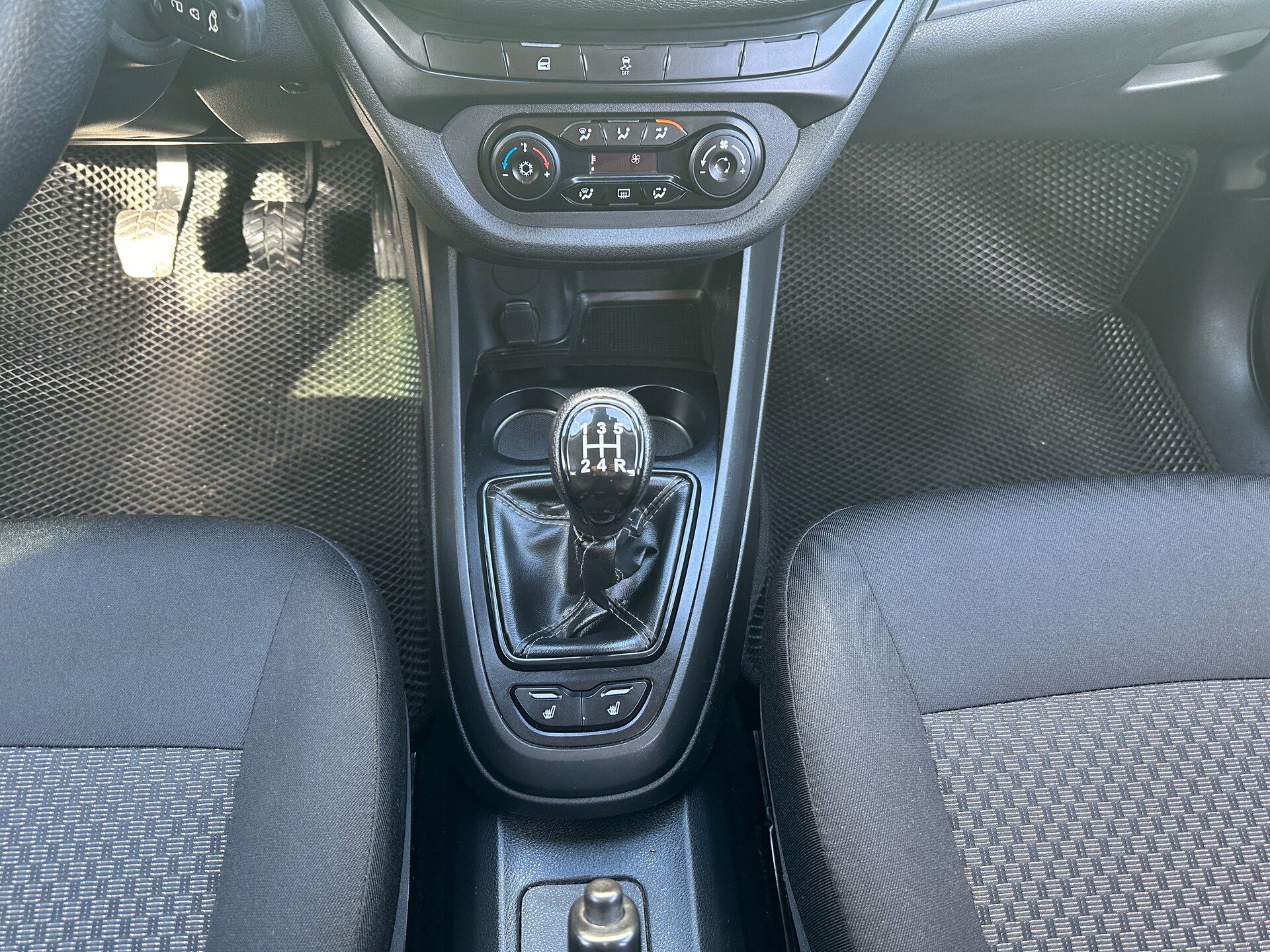Lada (ВАЗ) Vesta, I 2019