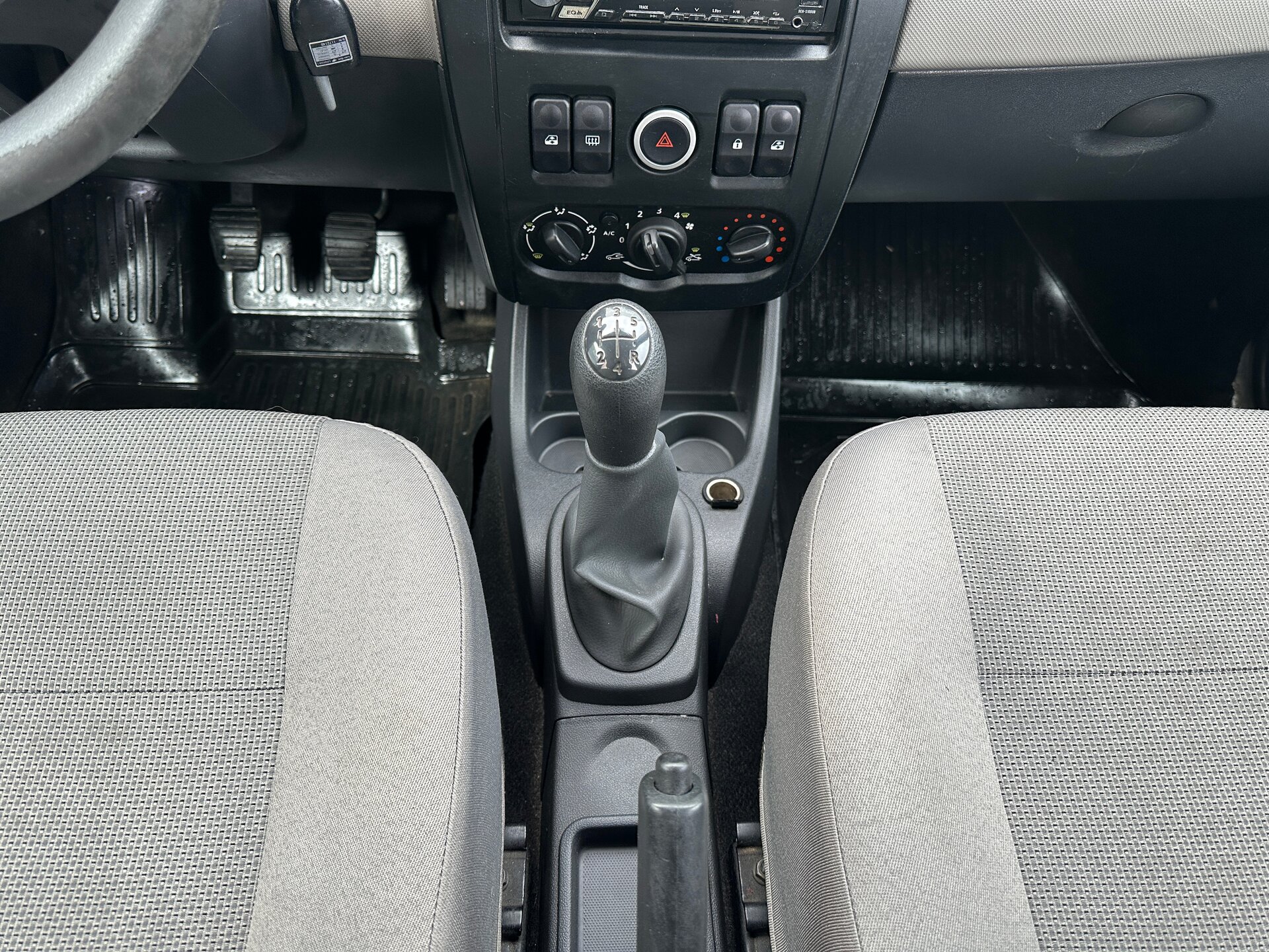 Lada (ВАЗ) Largus, I 2018