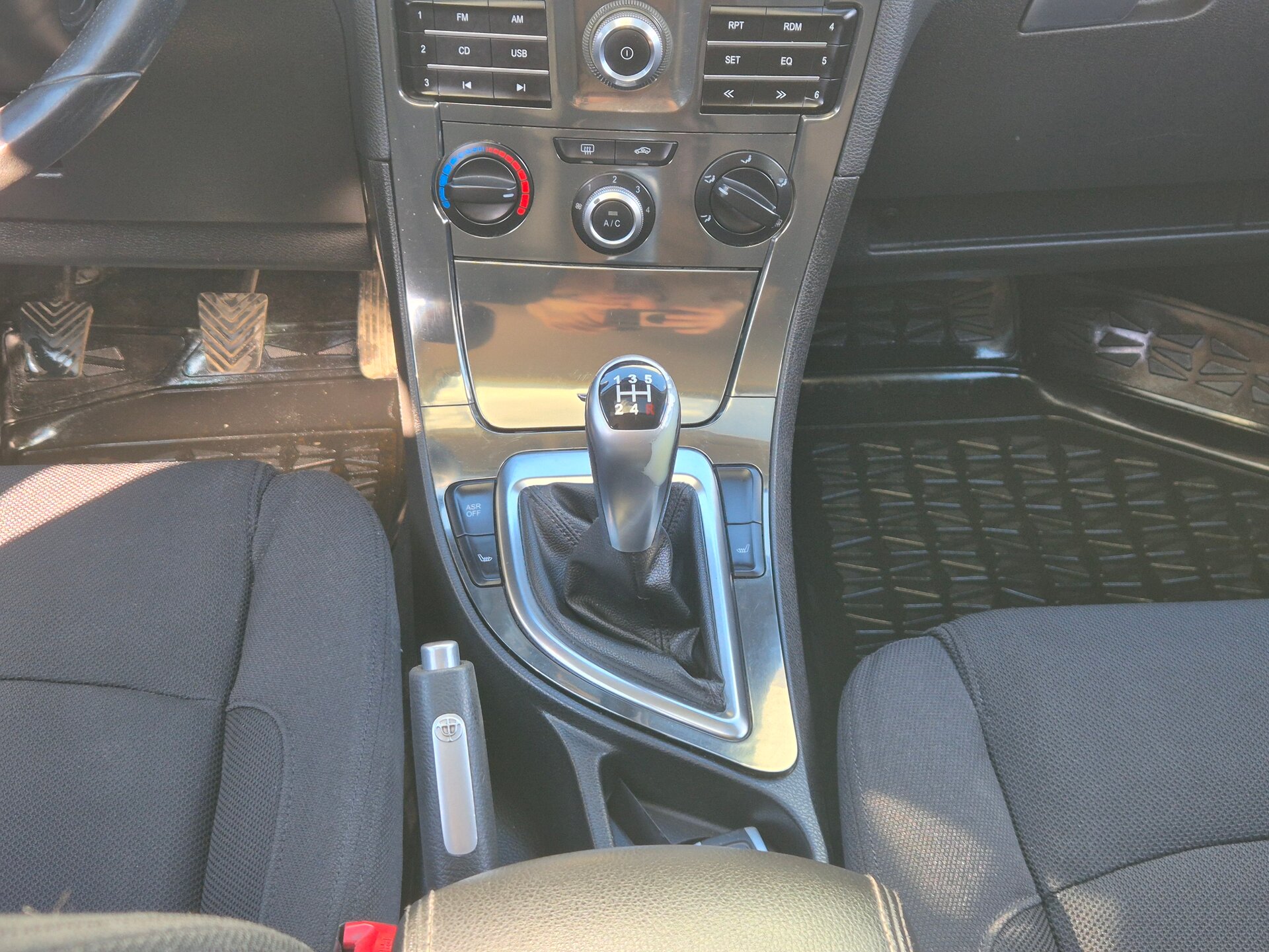 Brilliance V5, I 2015