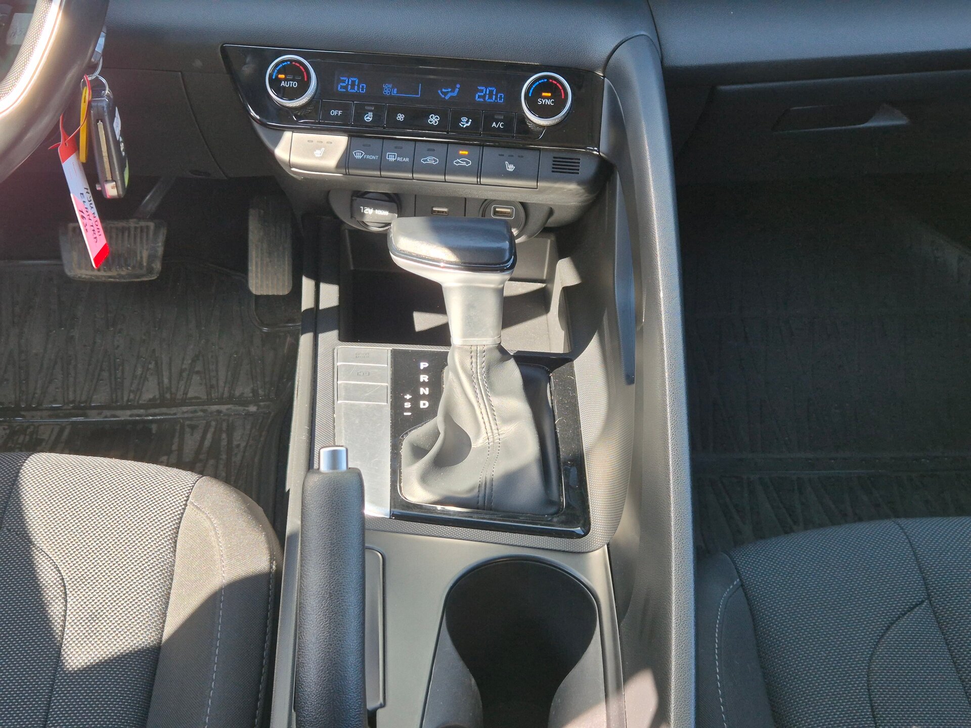 Hyundai Elantra, VII (CN7) 2021