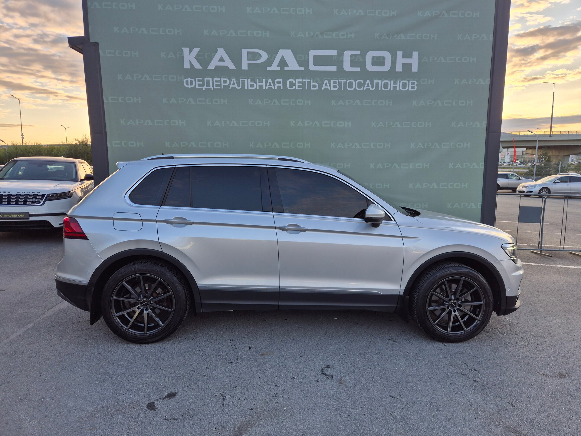 Volkswagen Tiguan, II 2017