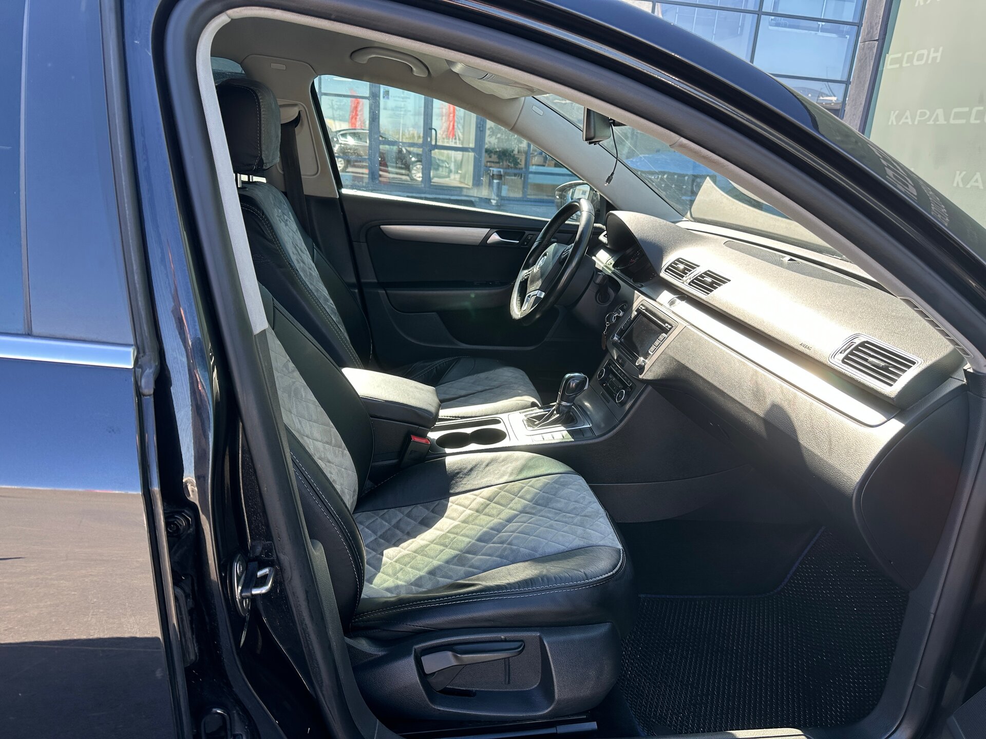 Volkswagen Passat, B7 2011