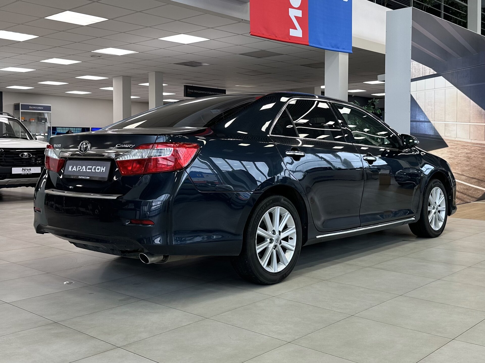 Toyota Camry, VII (XV50) 2013