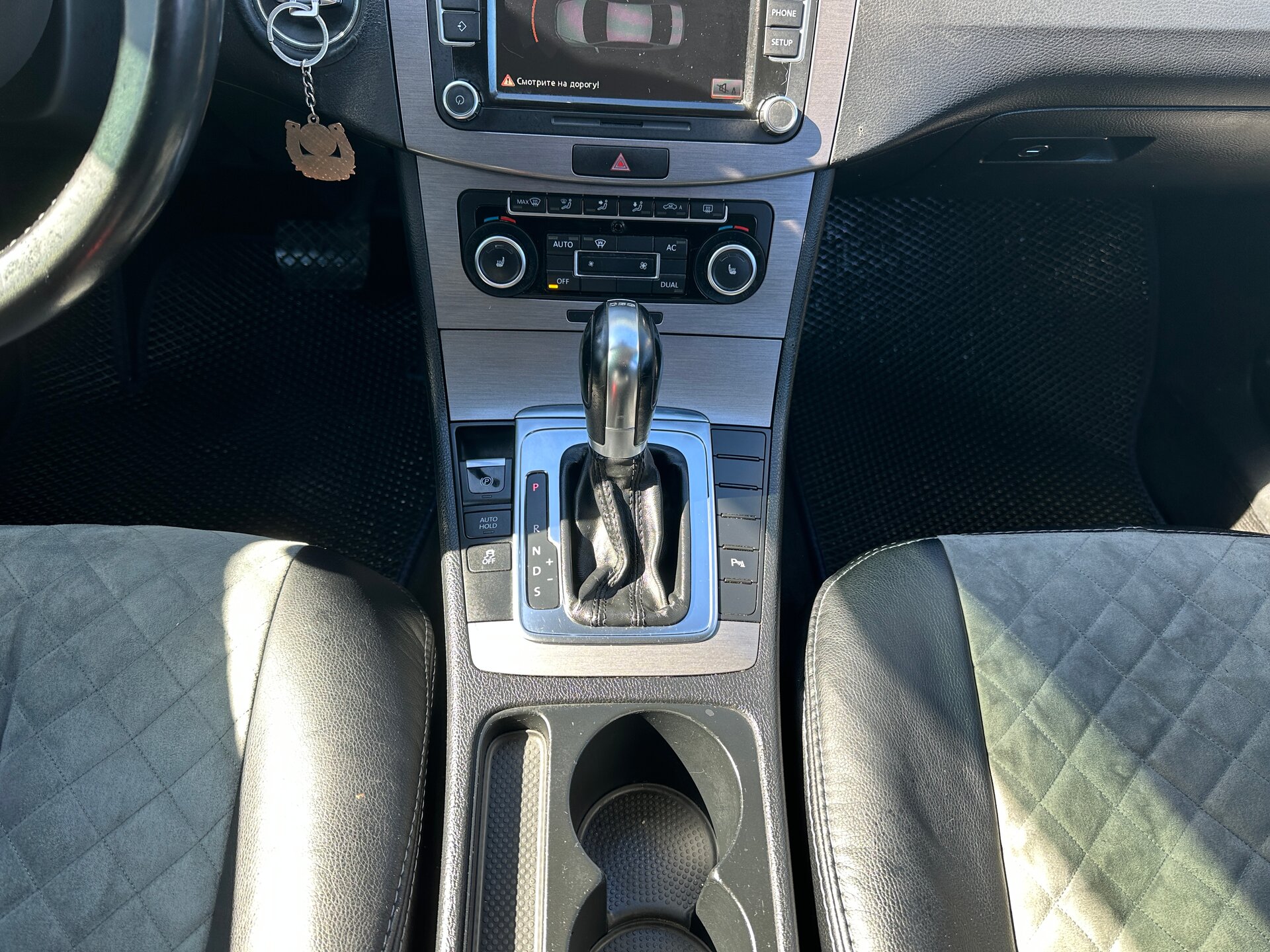 Volkswagen Passat, B7 2011