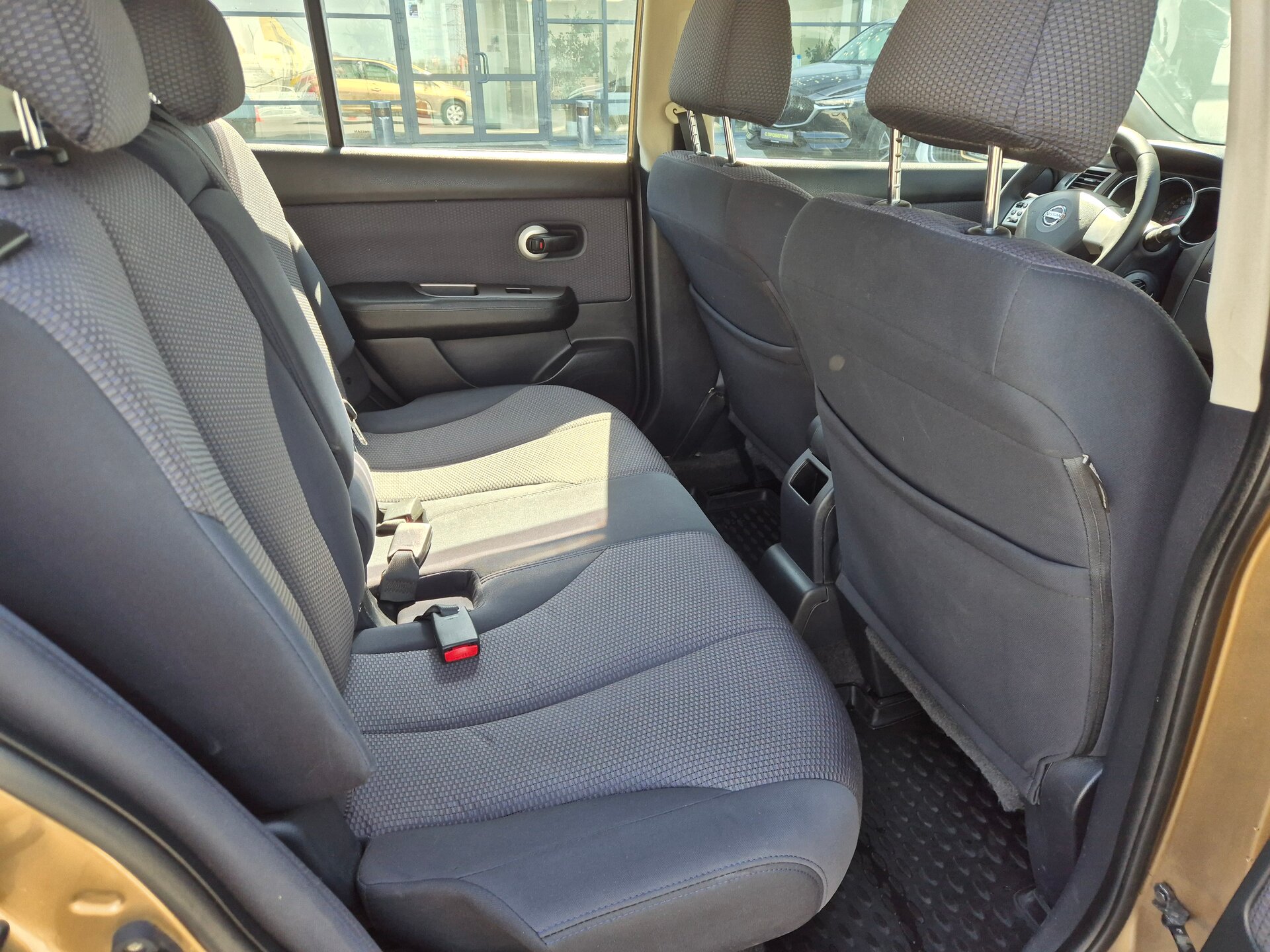 Nissan Tiida, I 2008