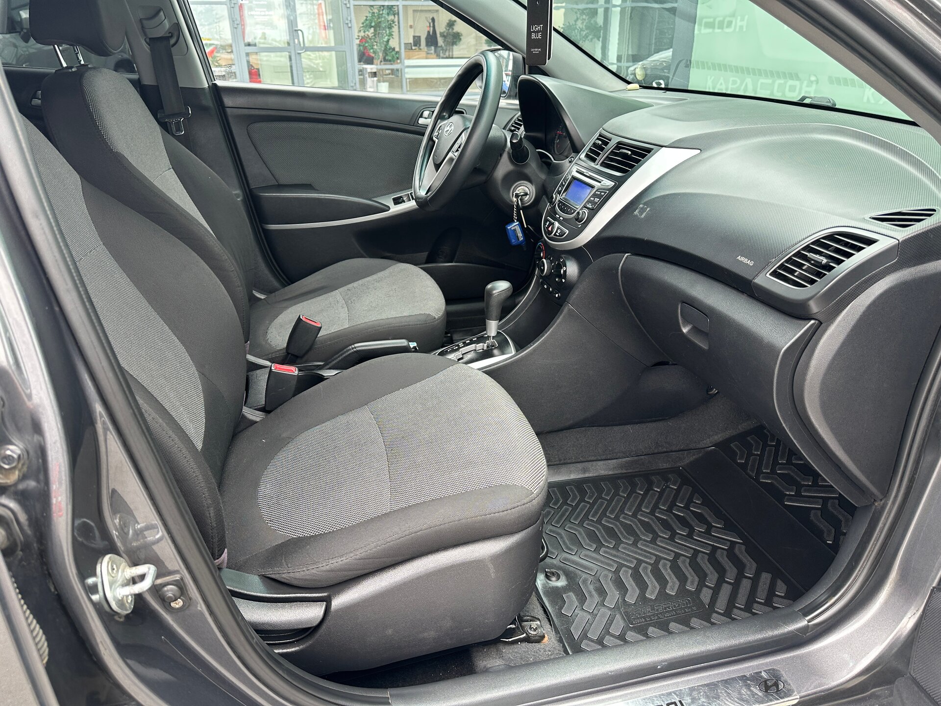 Hyundai Solaris, I 2012