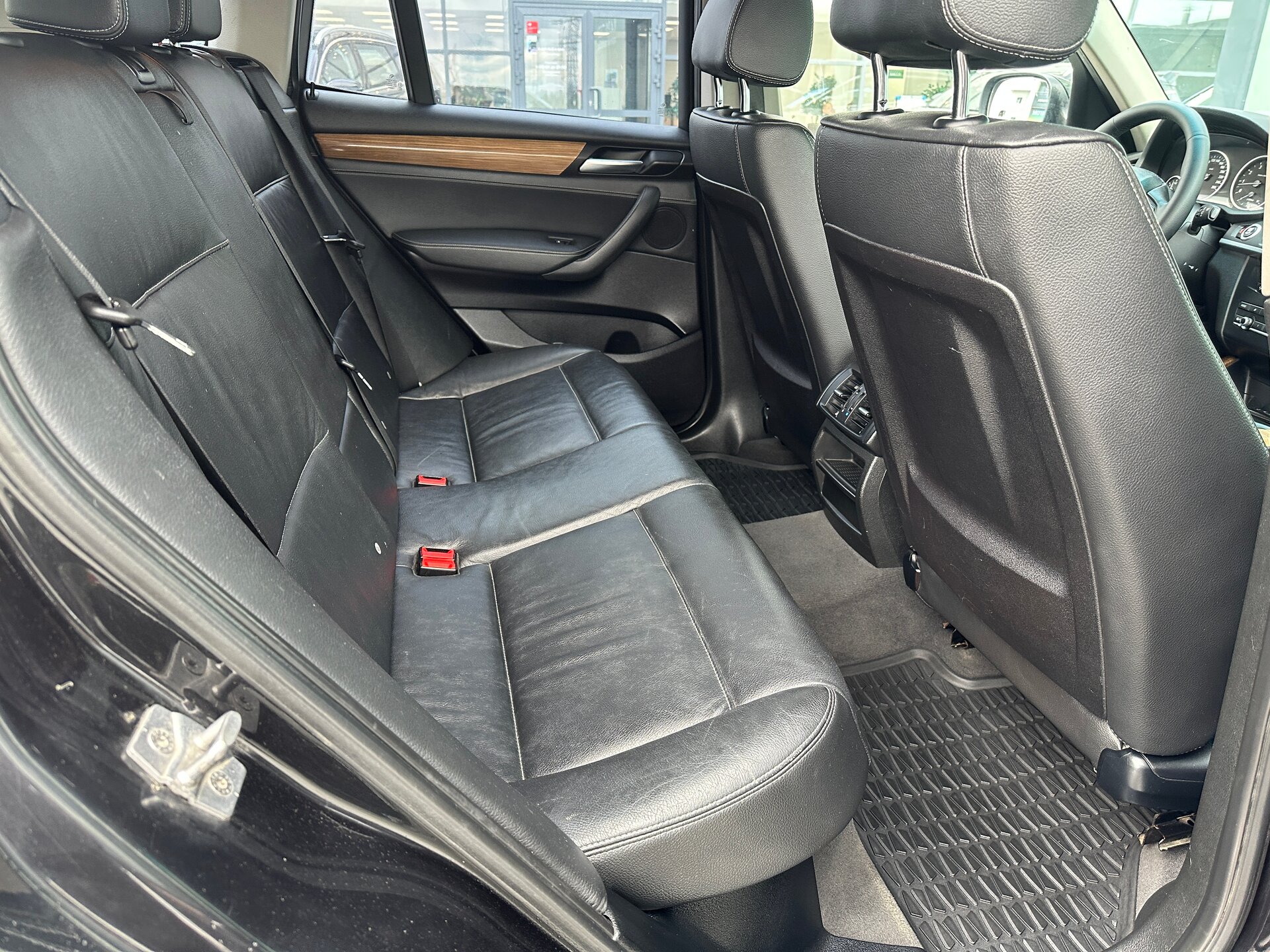 BMW X3, II (F25) 2011