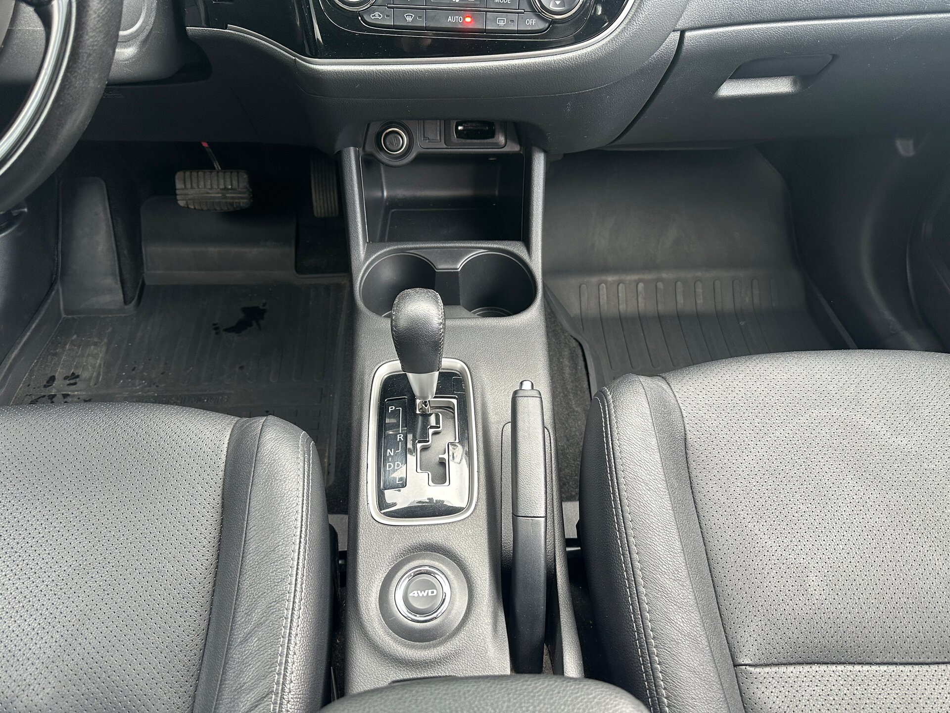Mitsubishi Outlander, III Рестайлинг 2015