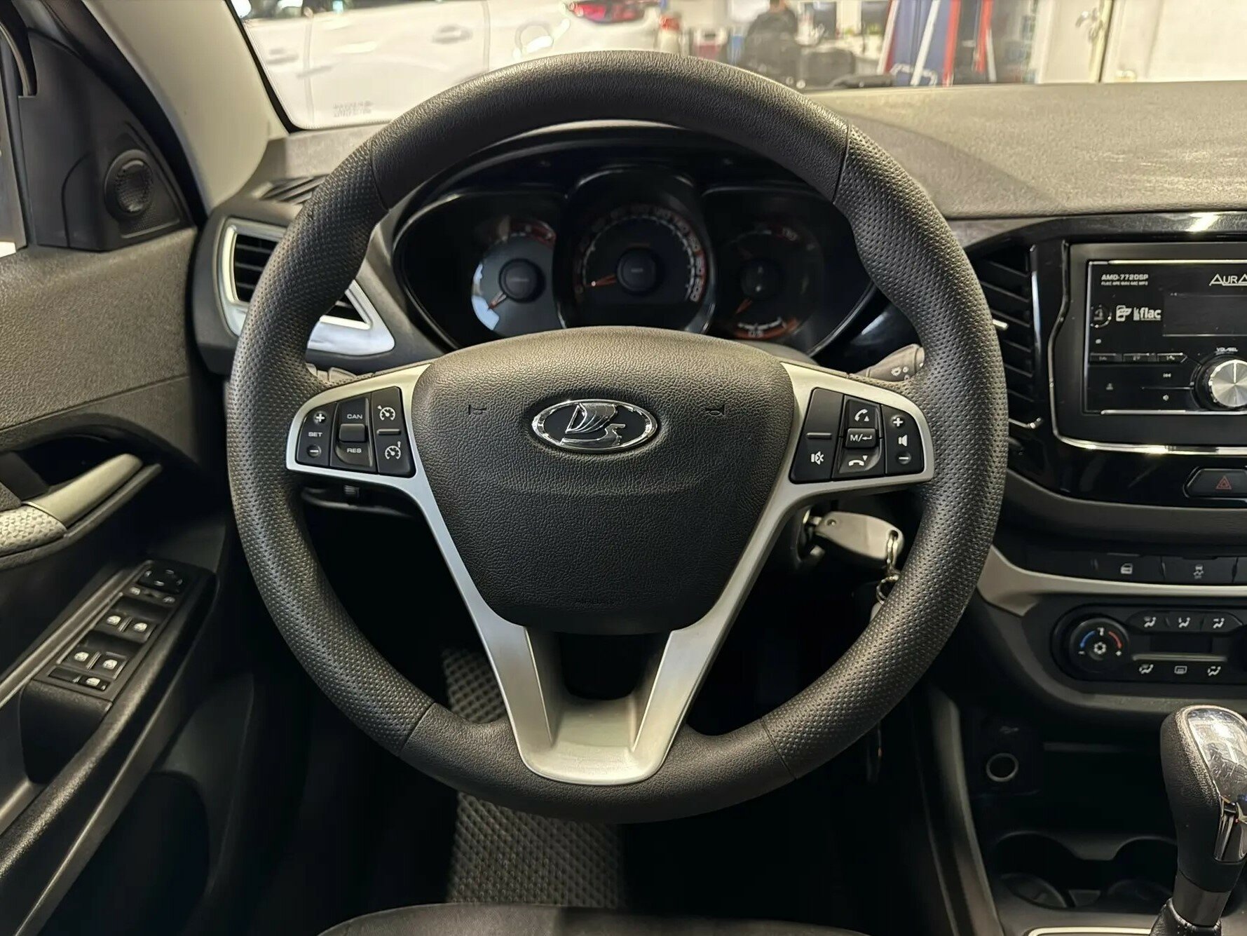 Lada (ВАЗ) Vesta, I 2020