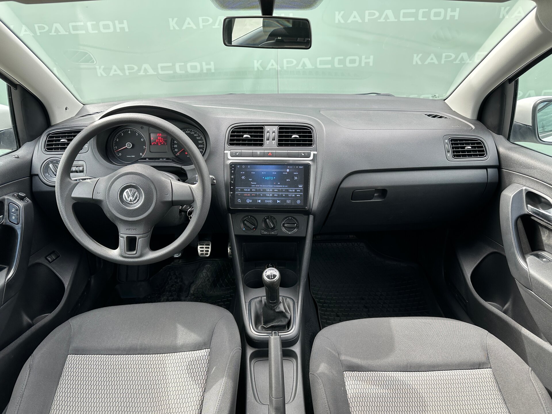 Volkswagen Polo, V 2011