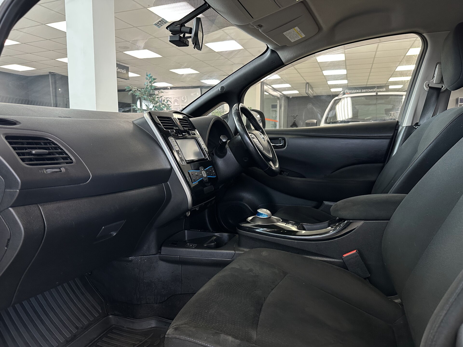 Nissan Leaf, I (ZE0/AZE0) 2012