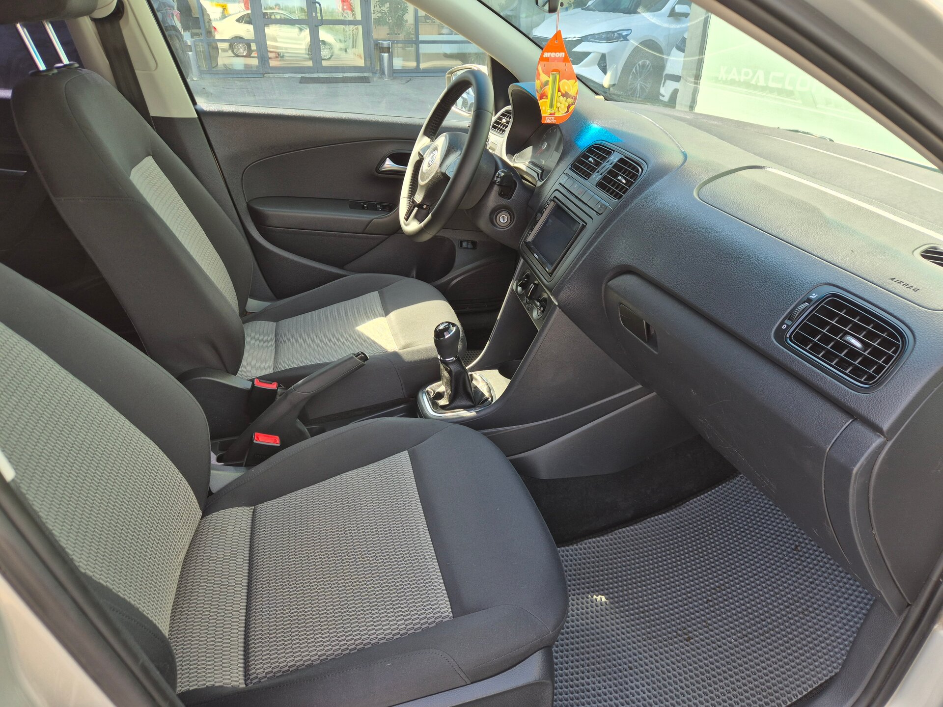 Volkswagen Polo, V 2012