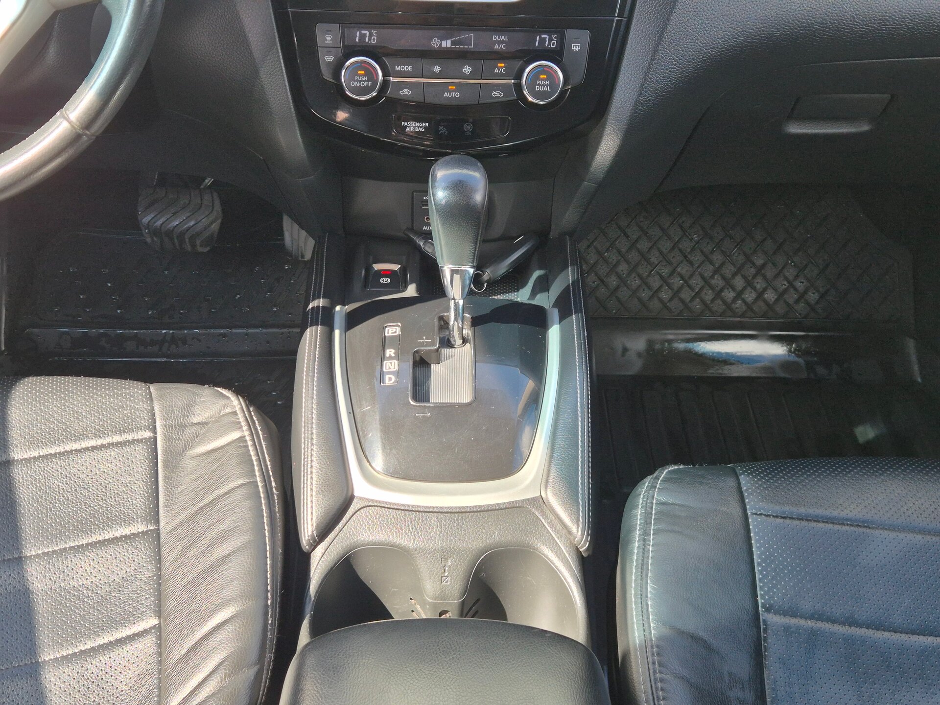 Nissan X-Trail, III 2015
