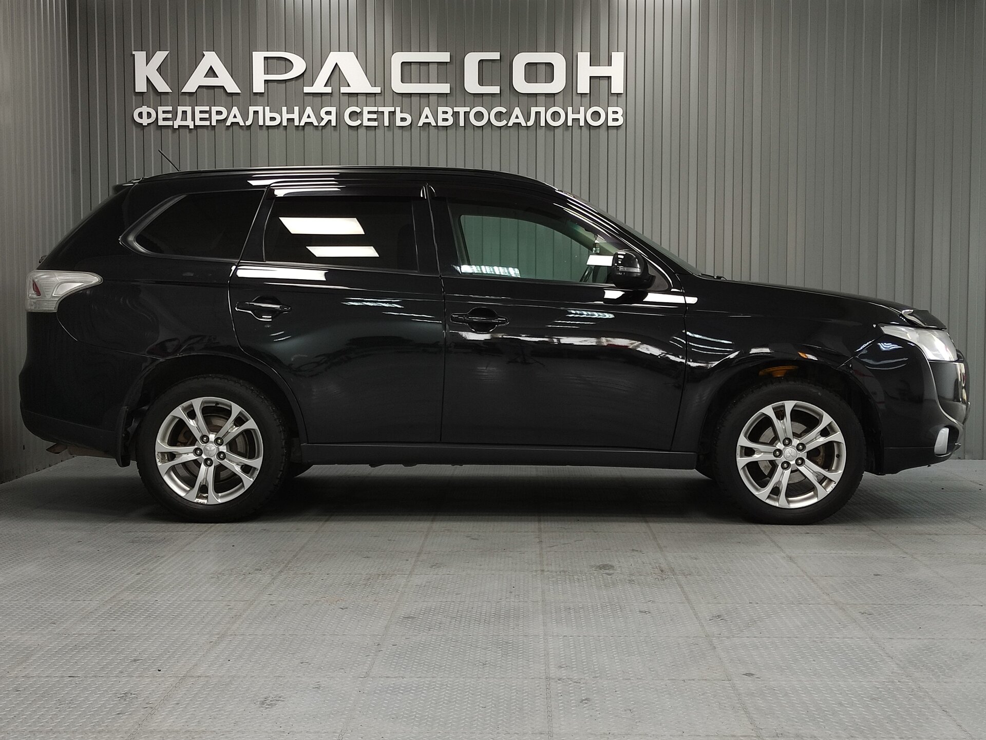 Mitsubishi Outlander, III 2013
