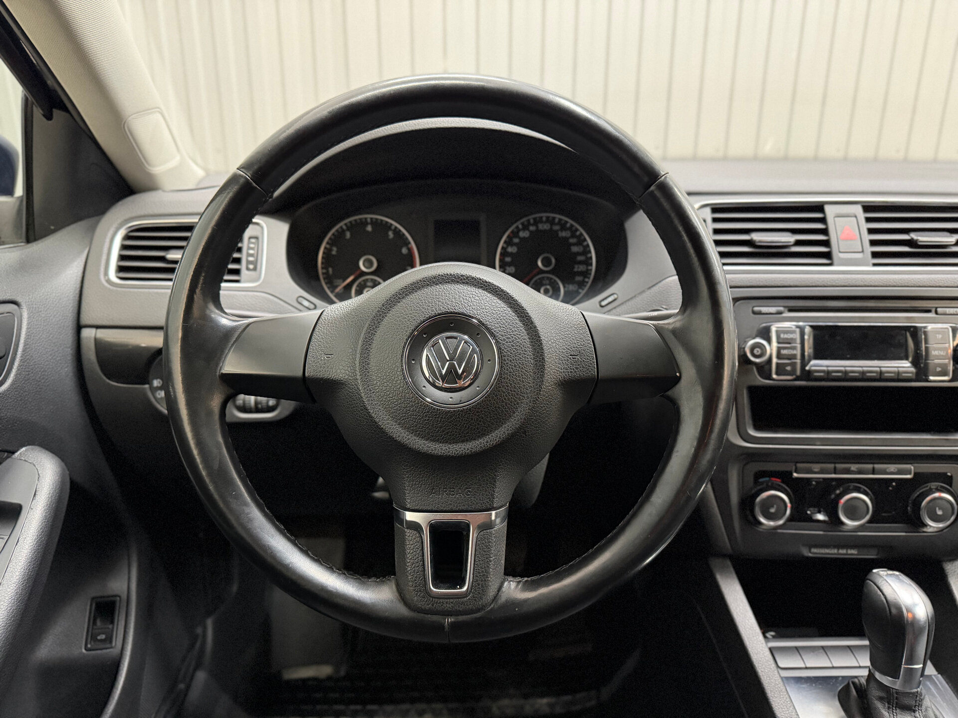Volkswagen Jetta, VI 2011