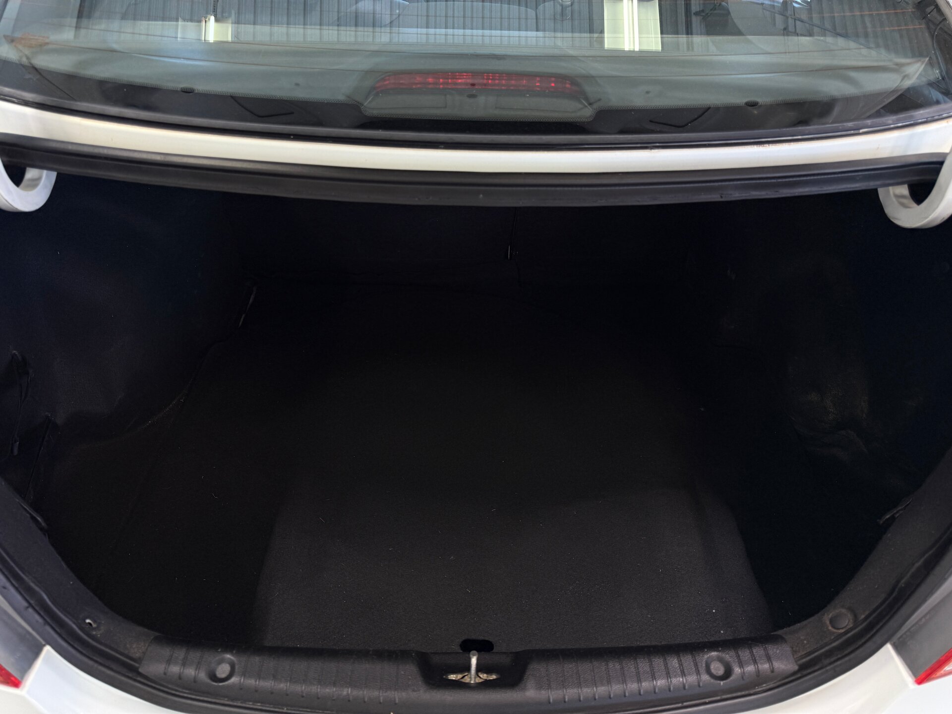 Hyundai Solaris, I 2011