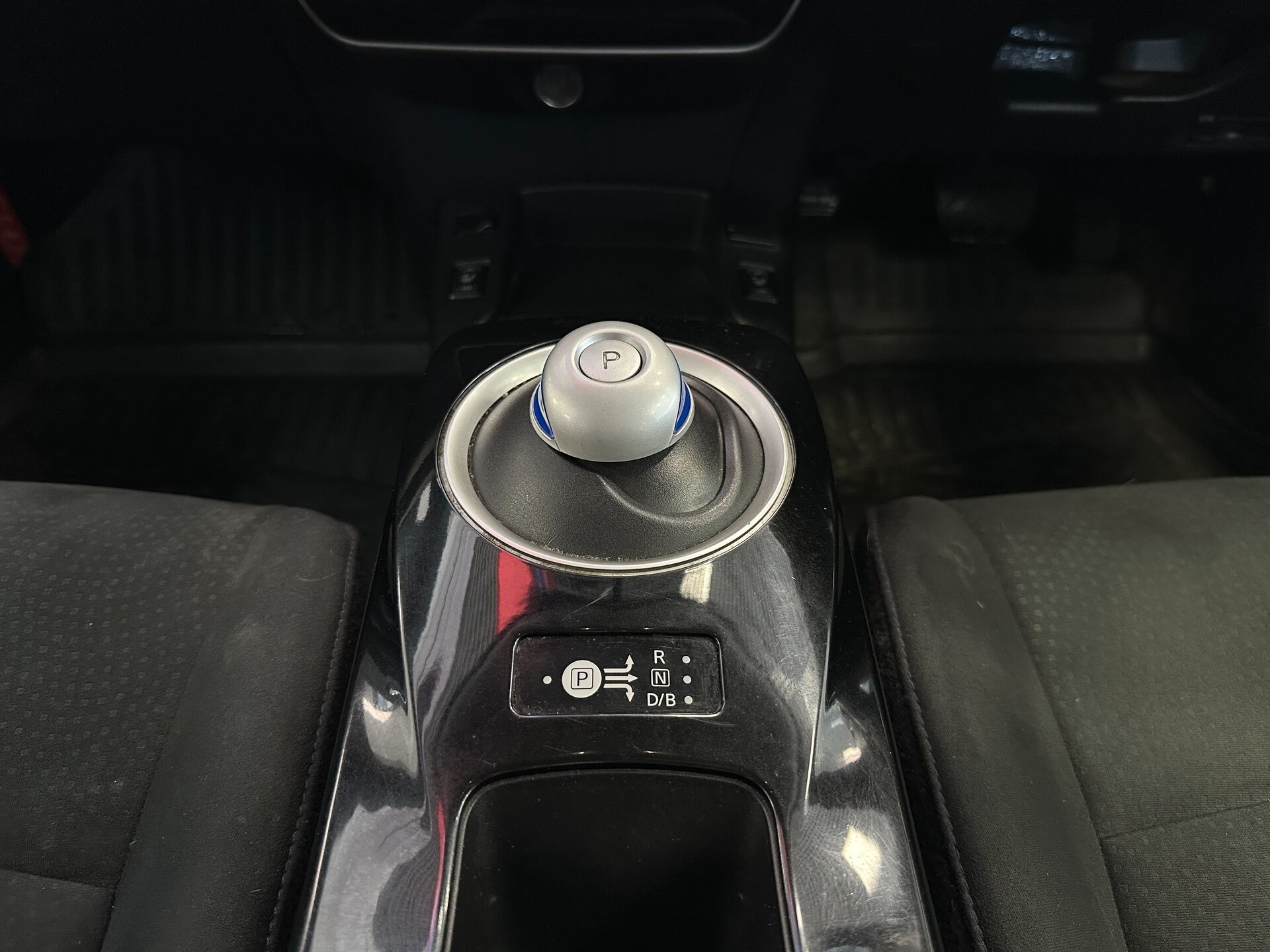Nissan Leaf, I (ZE0/AZE0) 2012